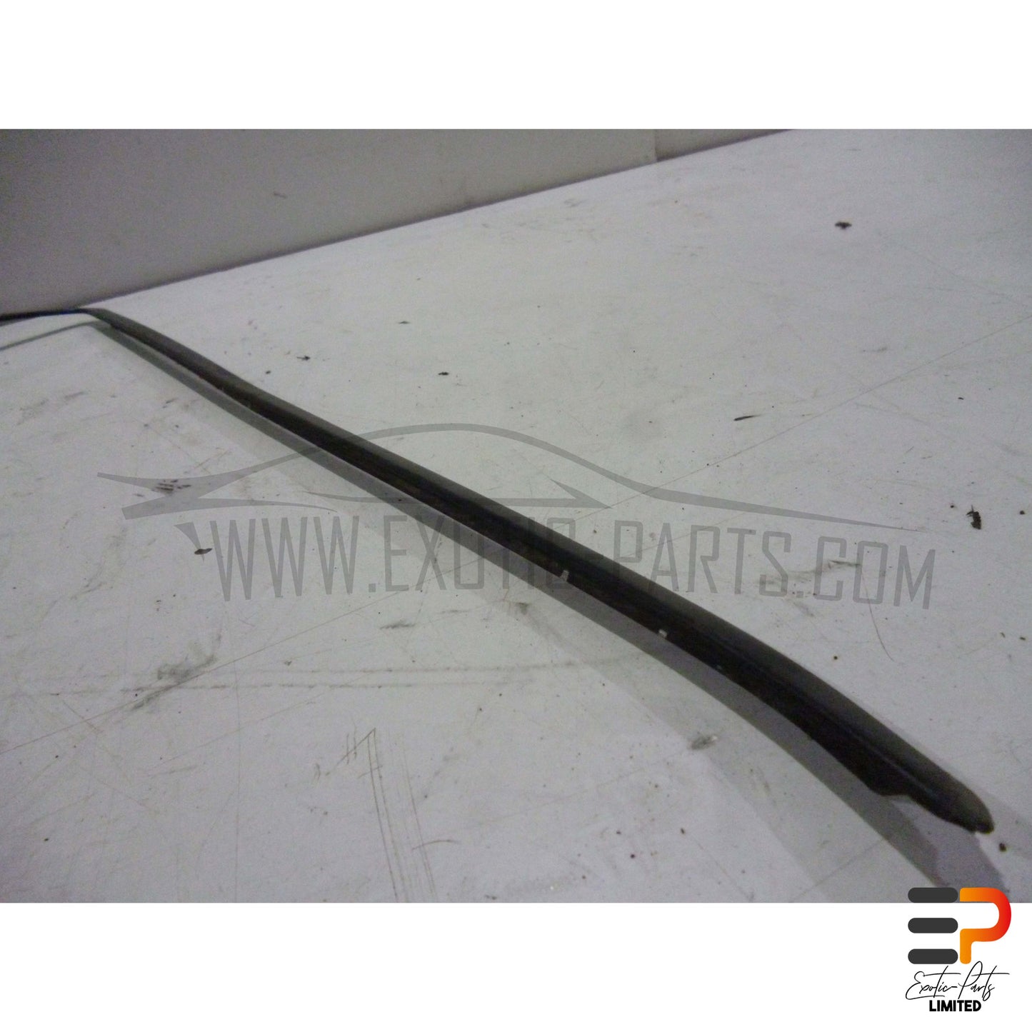 Audi S8 4.2 Quattro Ledge Moulding Rear Window 4D0853297C 01C picture 3