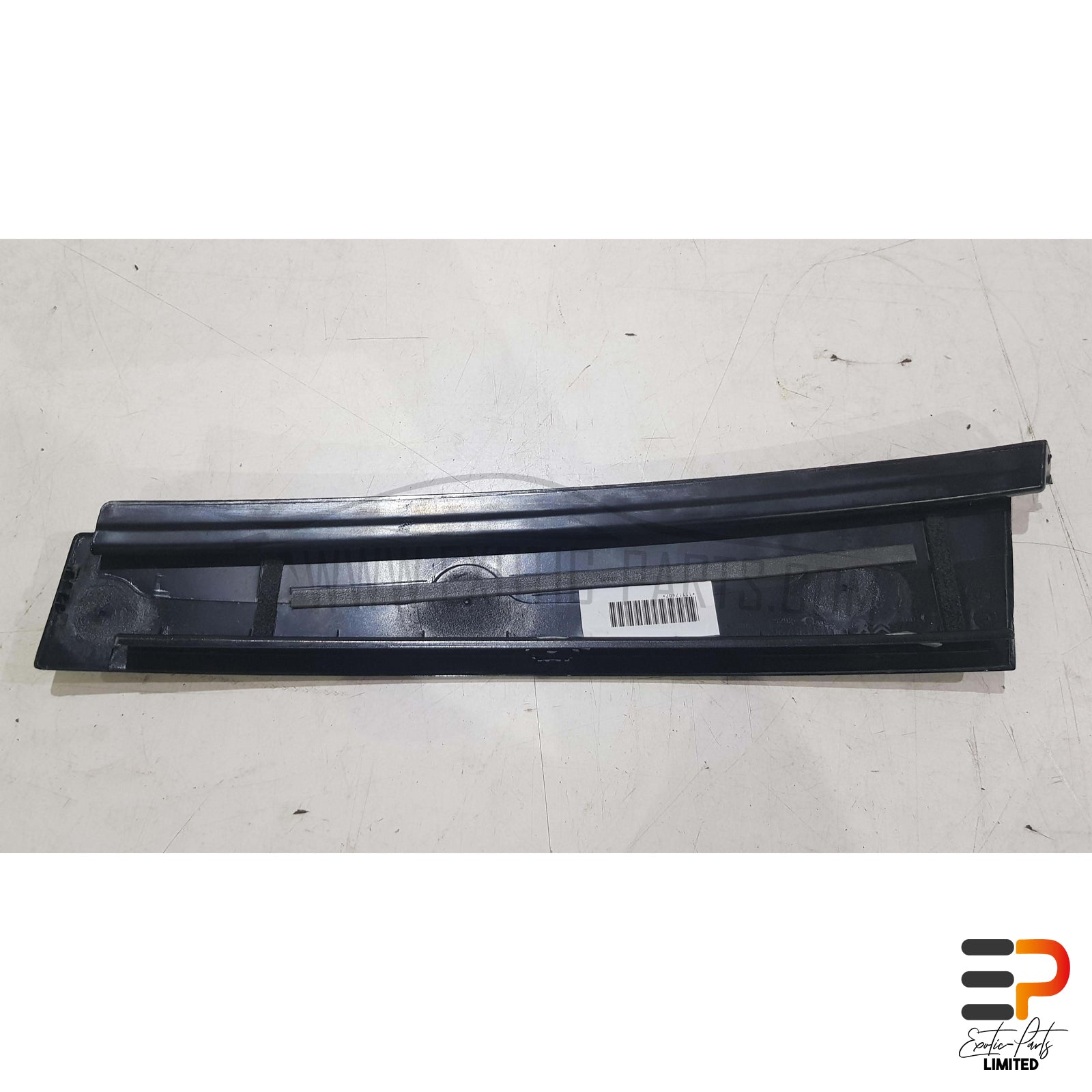 Peugeot 308 SW II T9 Break 1.5 HDI Ledge Moulding 9678182680 Rear Left picture 3