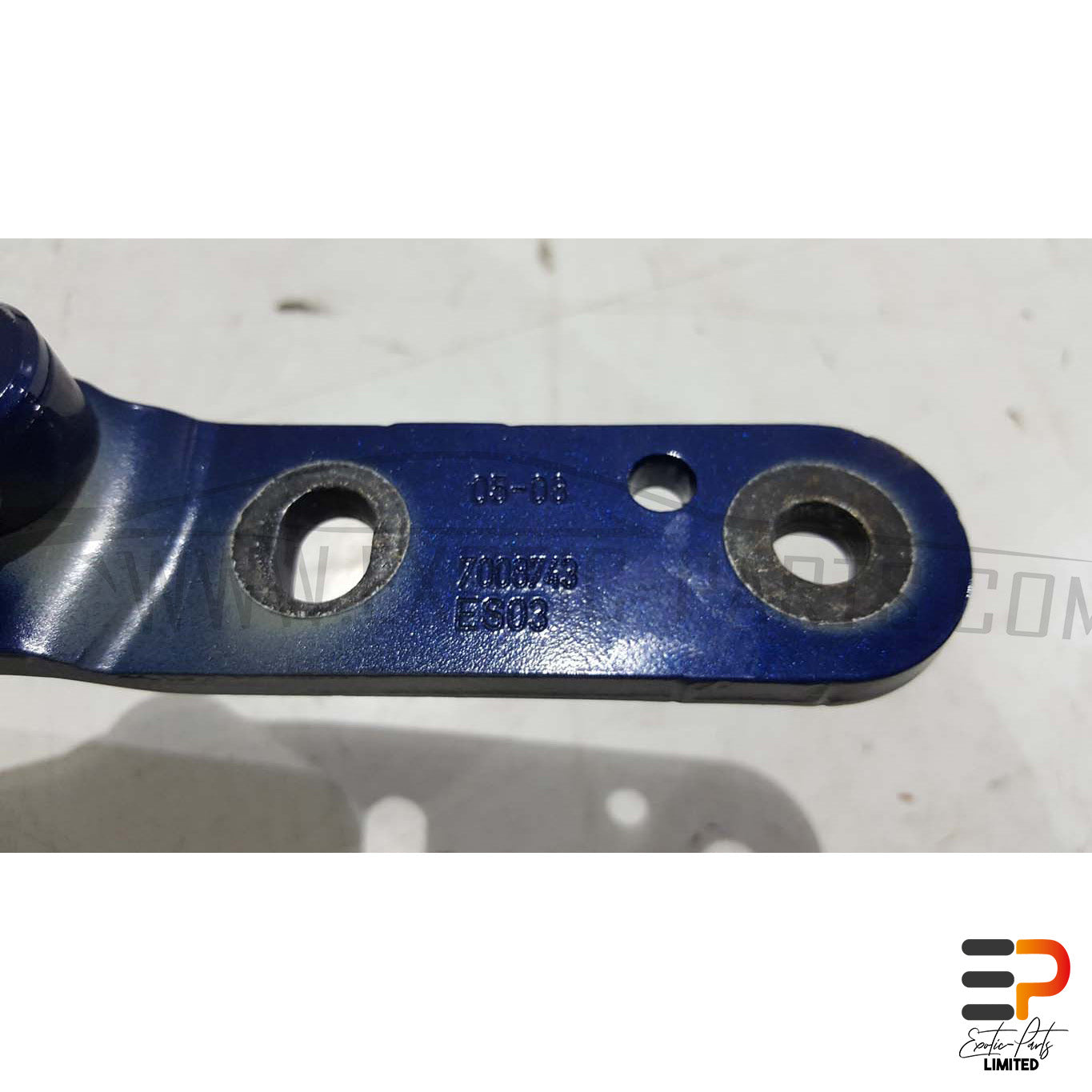 BMW E63 M6 S85 Coupe Hinge 41.62-7175303 Left picture 3