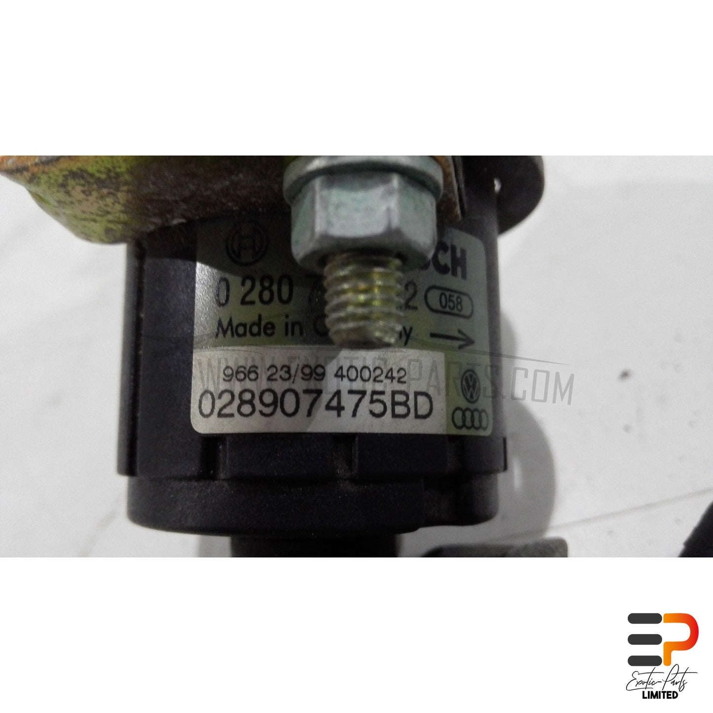 Audi S8 4.2 Quattro Accelerator Sensor 028907475BD picture 3