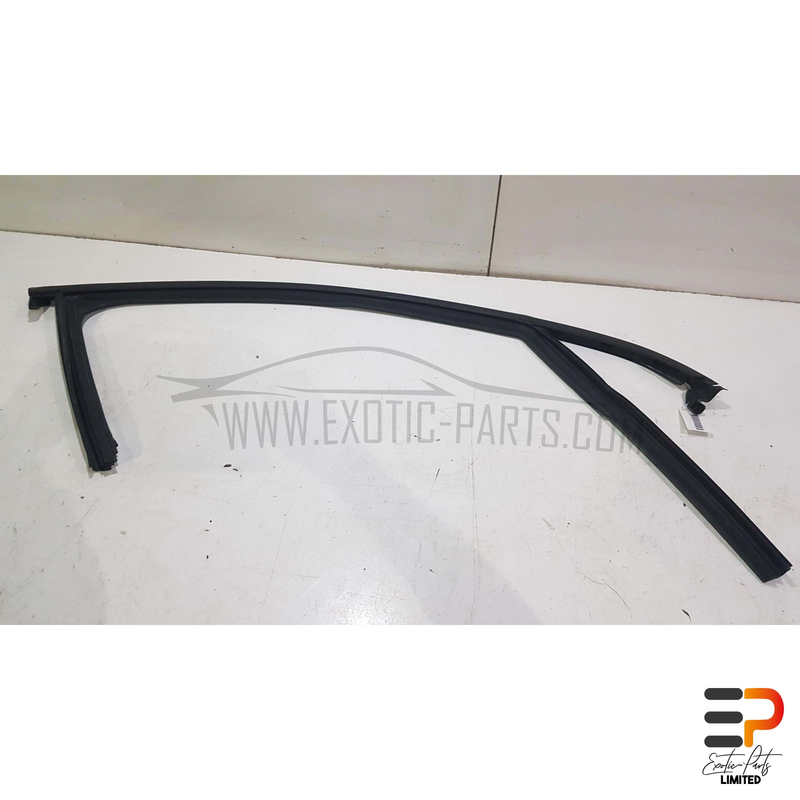 Peugeot 308 SW II T9 Break 1.5 HDI Seal Side Window 96778936XT Front Right picture 3