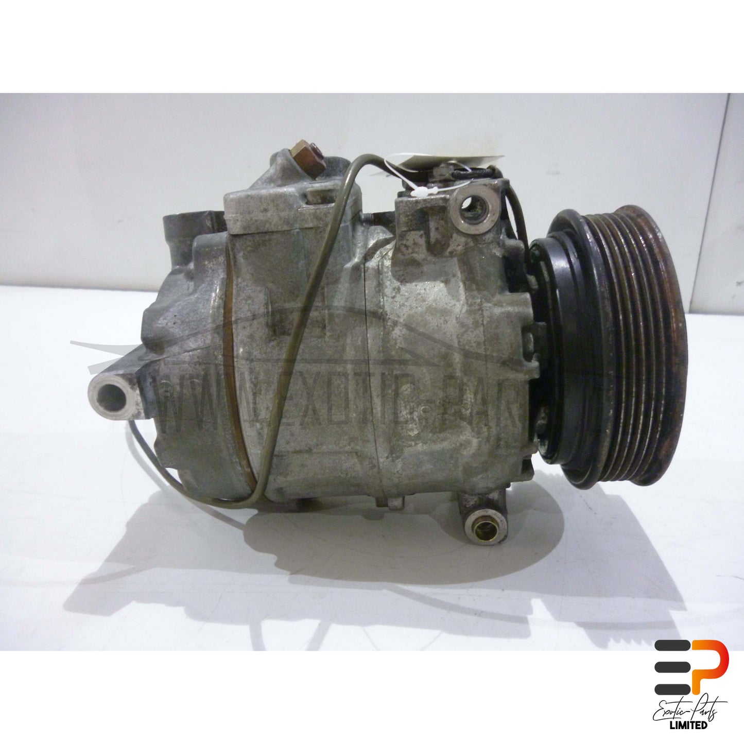 Audi S8 4.2 Quattro A/C Compressor 4B0260805B picture 3