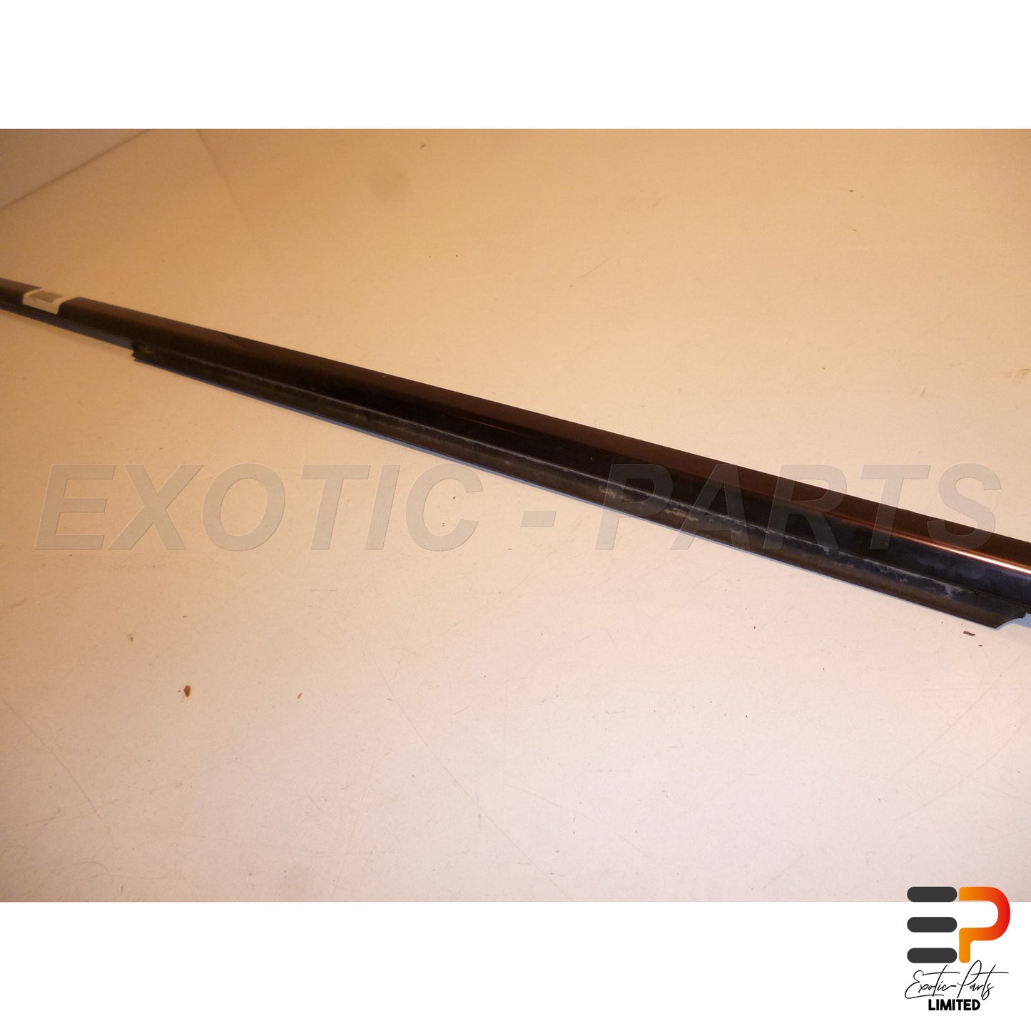 Mercedes Benz E320 T CDI Avantgarde W211 Ledge Moulding A2116900780 Left picture 3