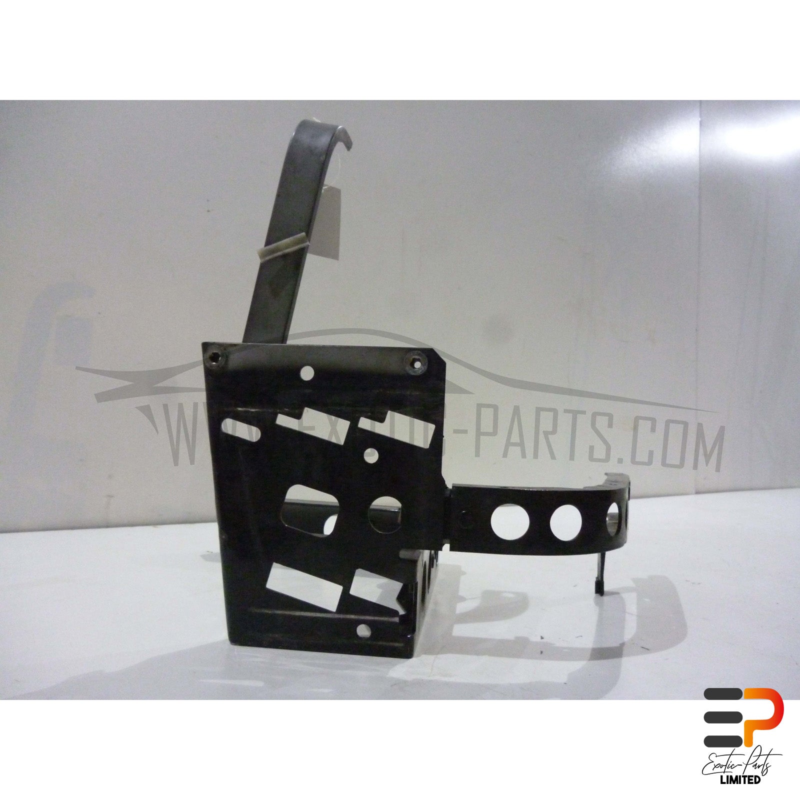 Audi S8 4.2 Quattro Holder Bumper 4D0821138AE picture 3