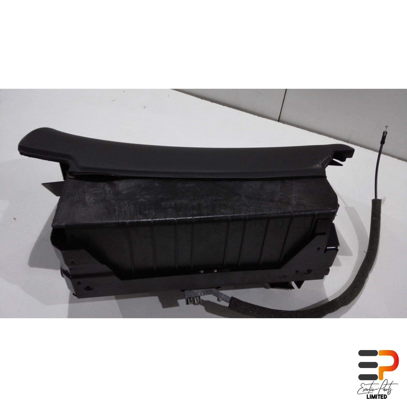 Audi S8 4.2 Quattro Glovebox 4D1857095K 24A picture 3