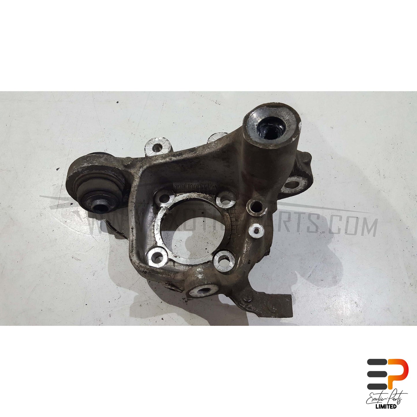 BMW E63 M6 S85 Coupe Knuckle 33.32-6763119 Rear Left picture 3