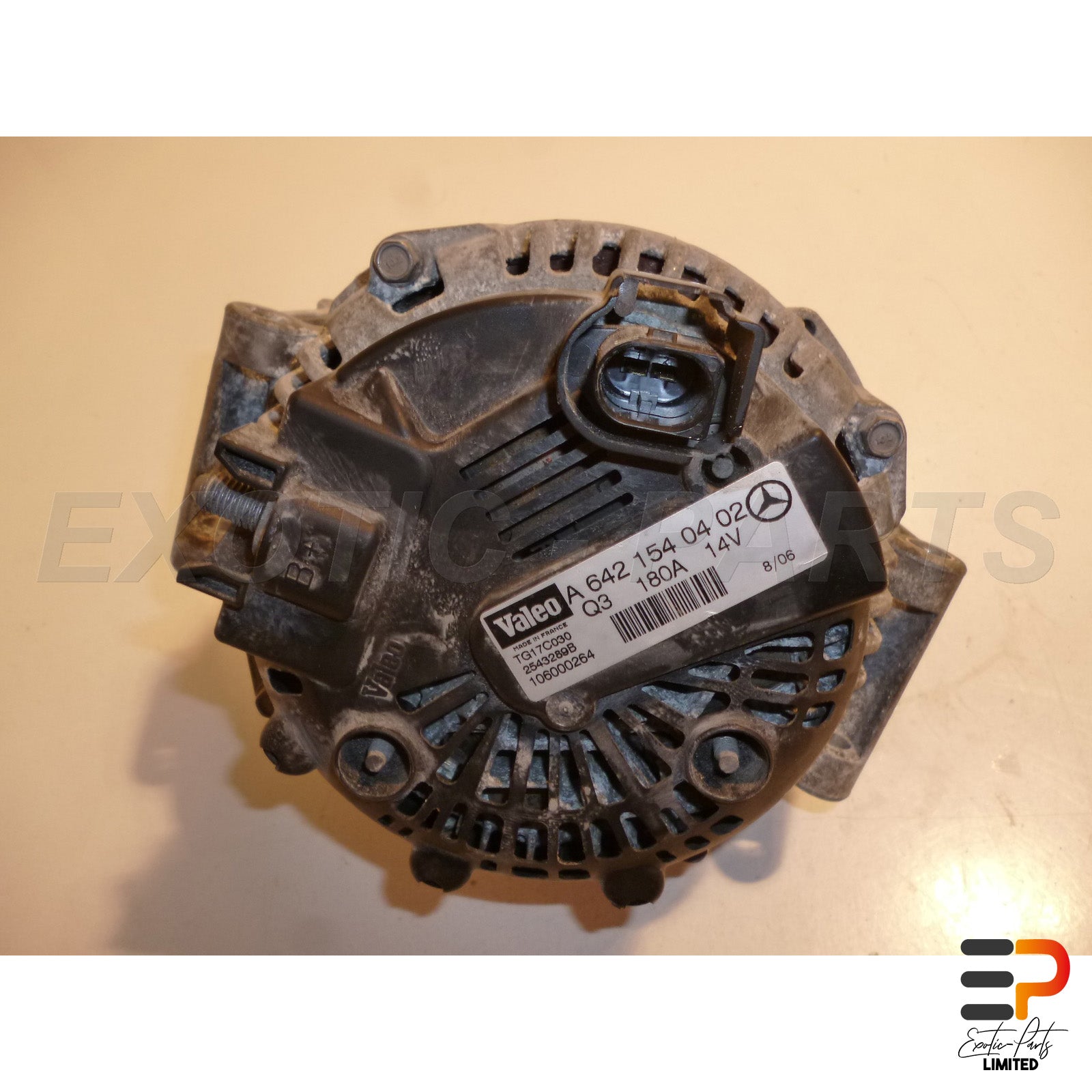 Mercedes Benz E320 T CDI Avantgarde W211 Alternator A6421540402 picture 2