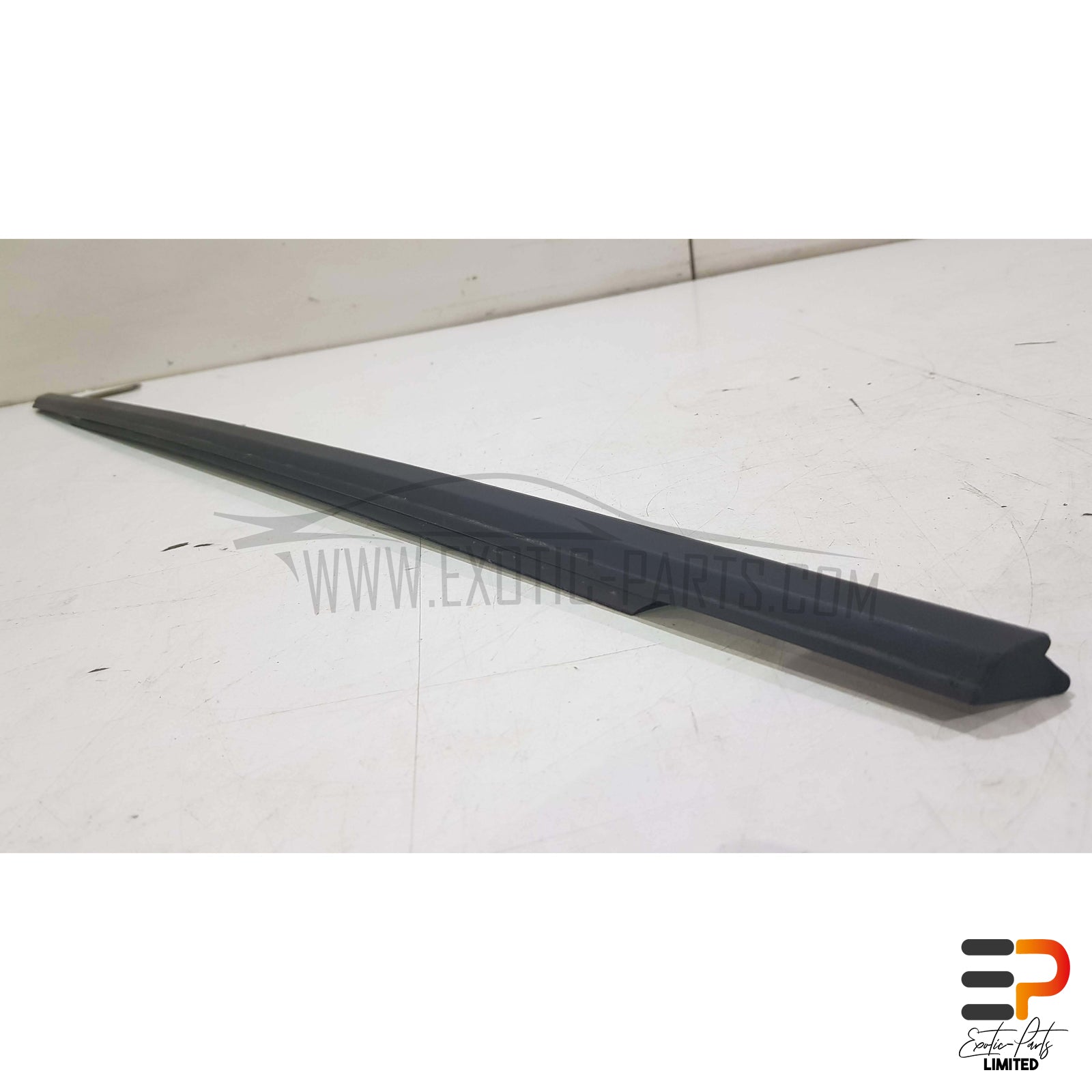 Peugeot 308 SW II T9 Break 1.5 HDI Ledge Moulding 9800407077 Rear Left picture 3