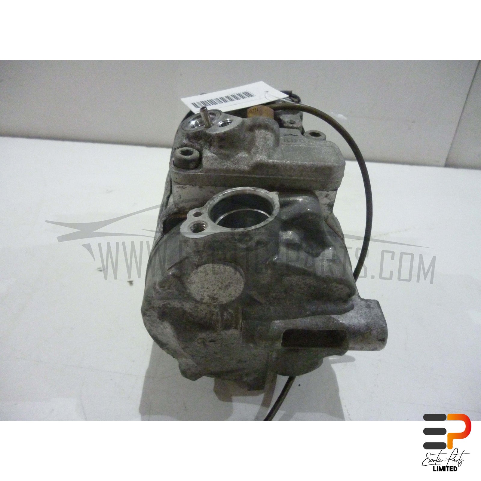 Audi S8 4.2 Quattro A/C Compressor 4B0260805B picture 4