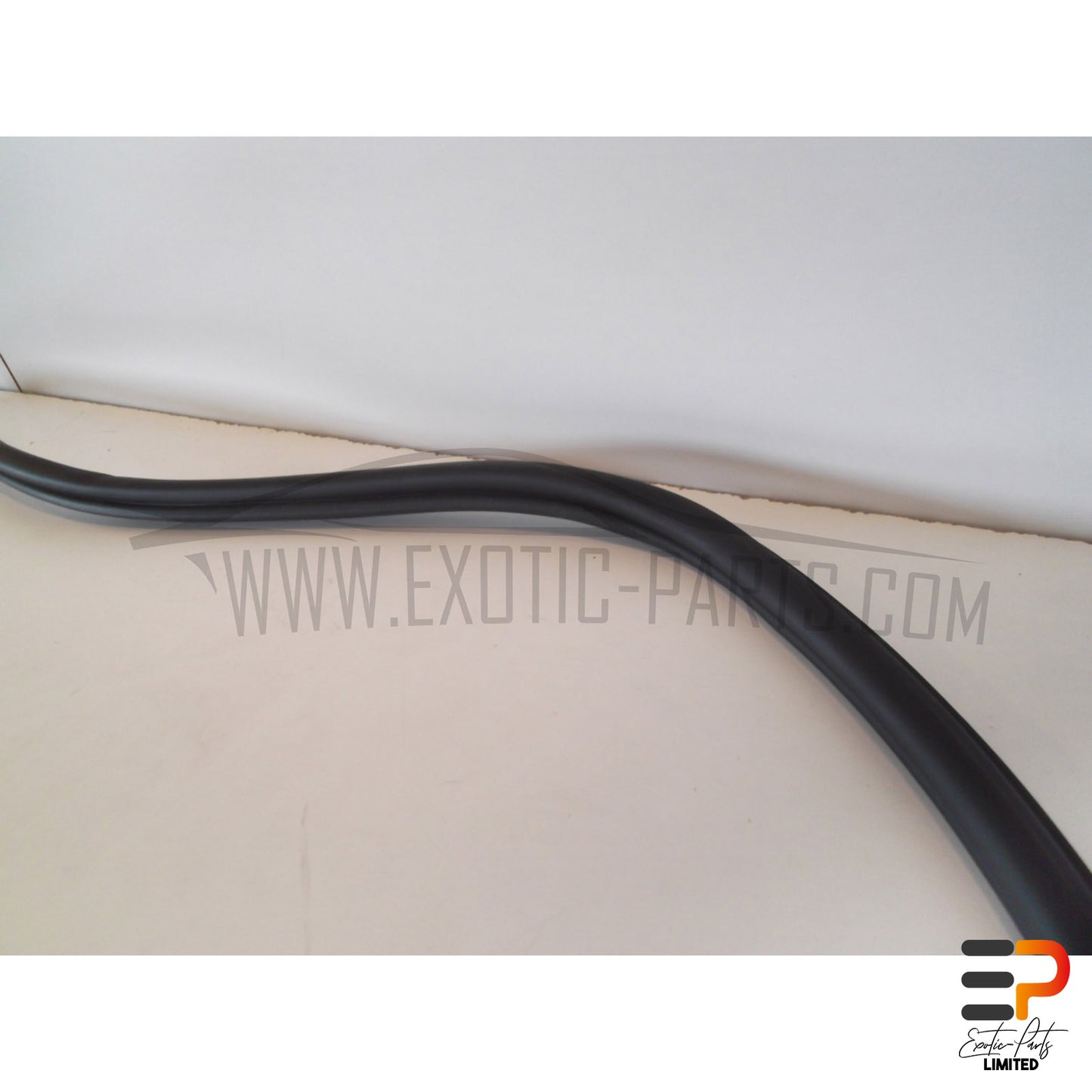 Audi RS4 Avant Boot Lid Seal 8E9827705Q picture 4