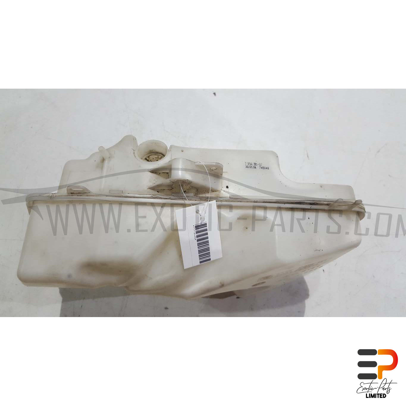 BMW E63 M6 S85 Coupe Reservoir Windscreen 61.66-7896393 picture 4