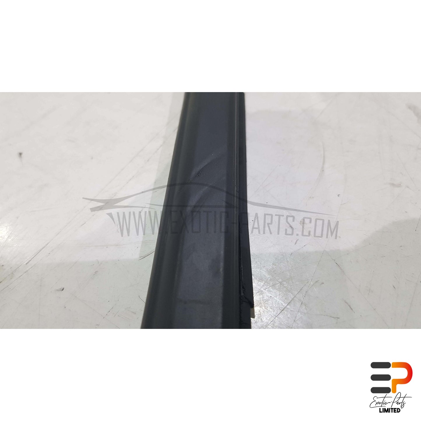 Peugeot 308 SW II T9 Break 1.5 HDI Ledge Moulding 9677881080 Front Left picture 4