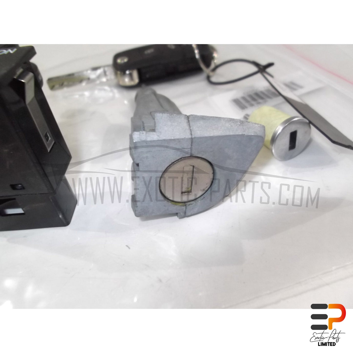 VW Golf VI Mk6 GTI 2.0 TSI Lock Set With Key 1K0919237D picture 4