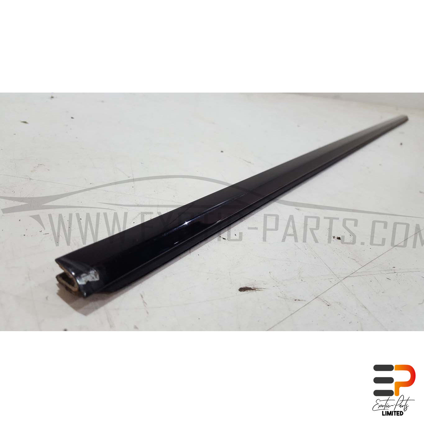 BMW E63 M6 S85 Coupe Ledge Moulding 51.33-7008572 Right picture 4