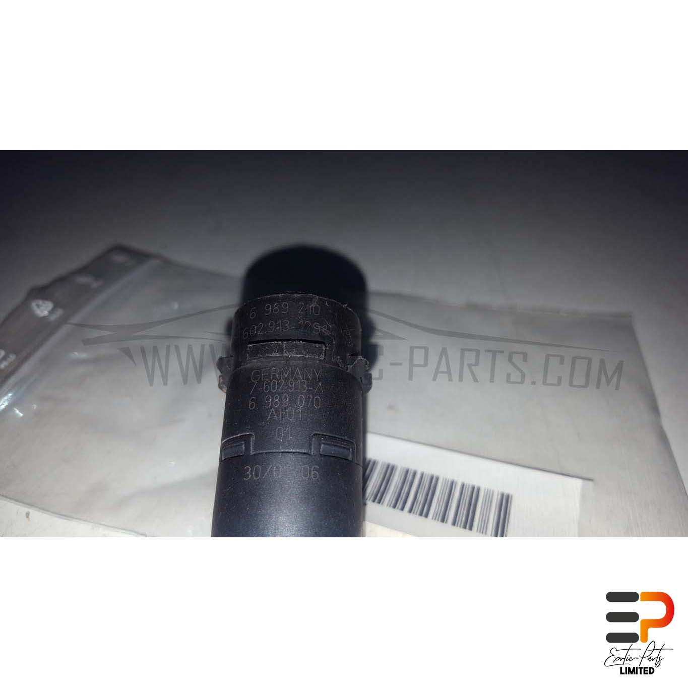 BMW E63 M6 S85 Coupe Pdc Sensor 66.20-6989210 picture 4