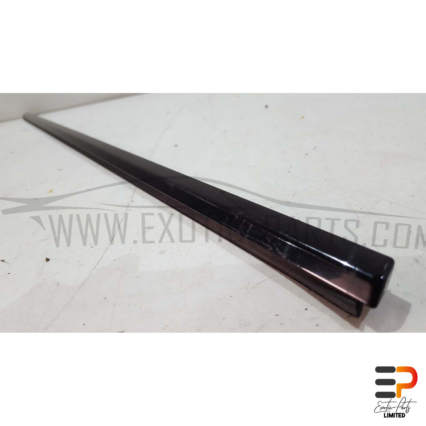 BMW E63 M6 S85 Coupe Ledge Moulding 51.33-7008572 Right picture 5