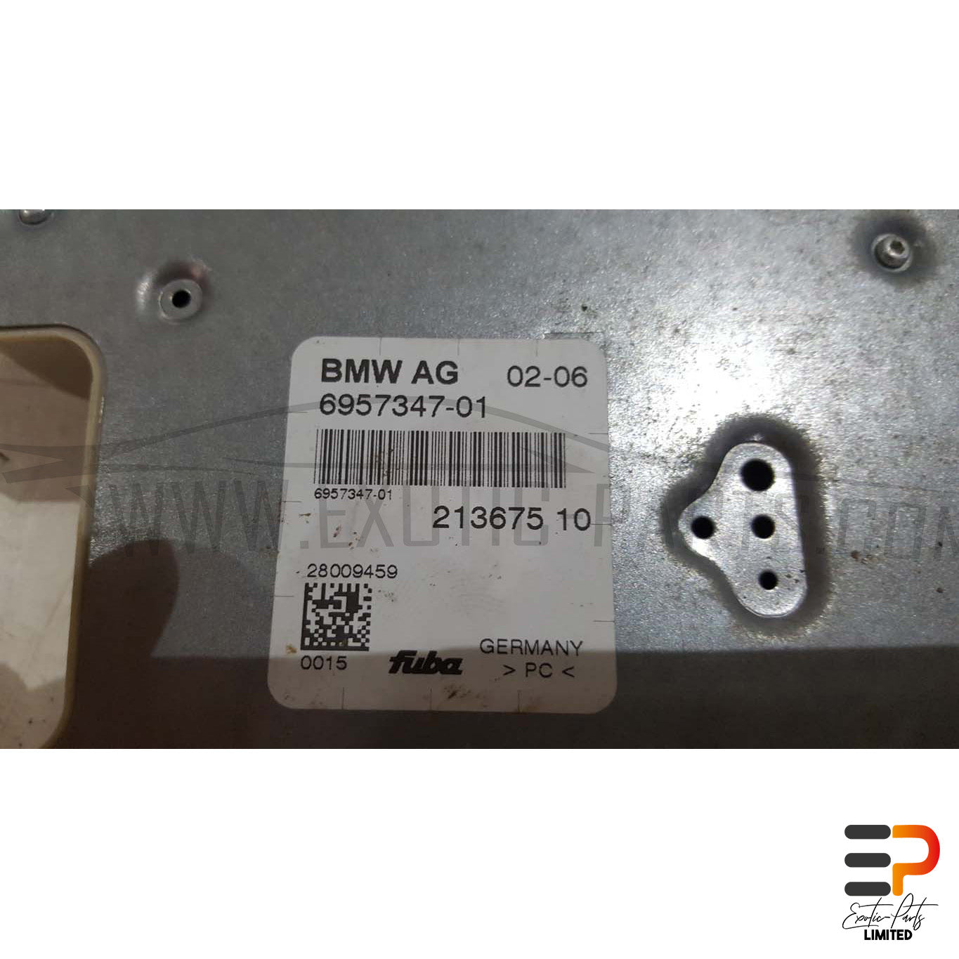 BMW E63 M6 S85 Coupe Antenna Amplifier 65.20-6957347 picture 5