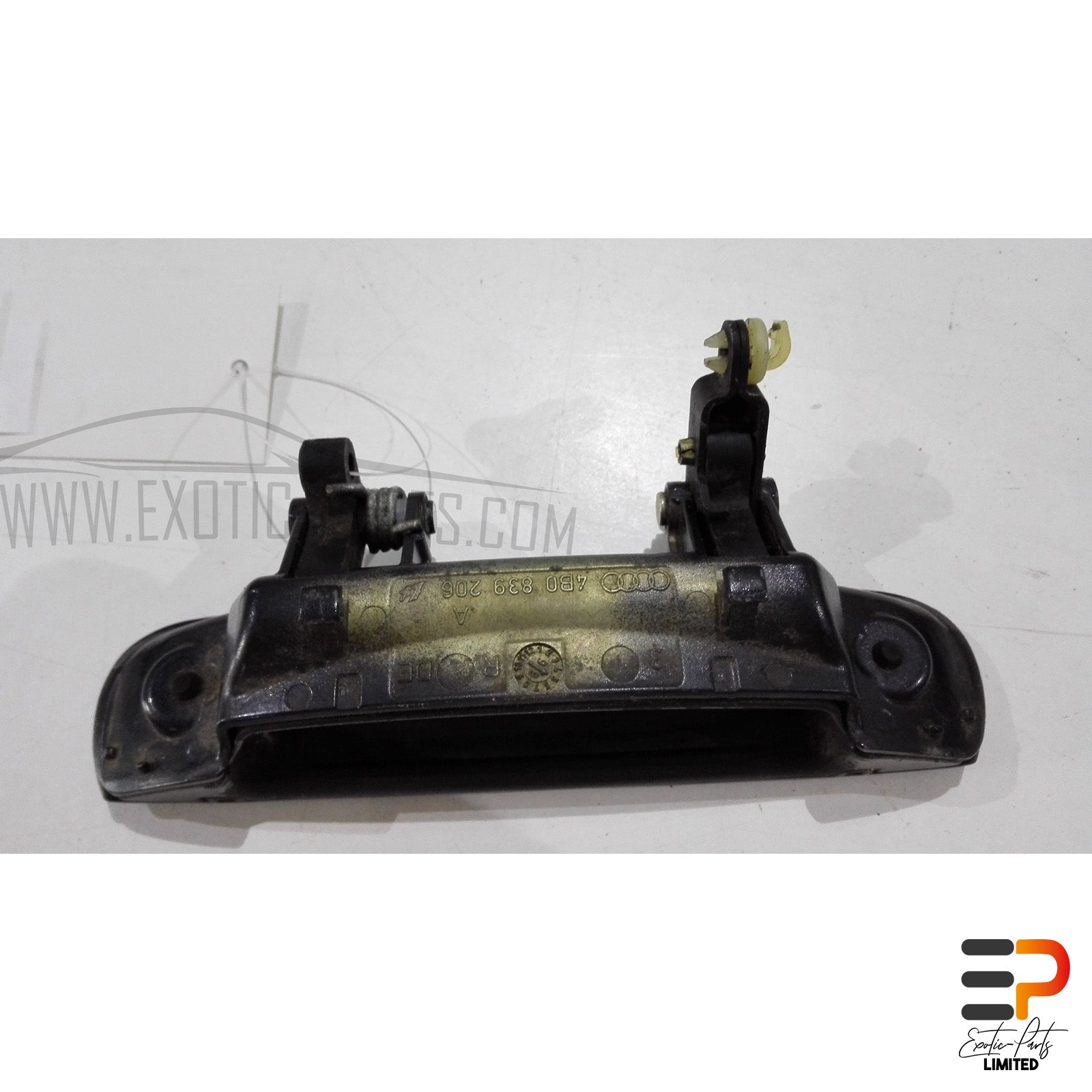 Audi S8 4.2 Quattro Doorknob 4B0839206A picture 5