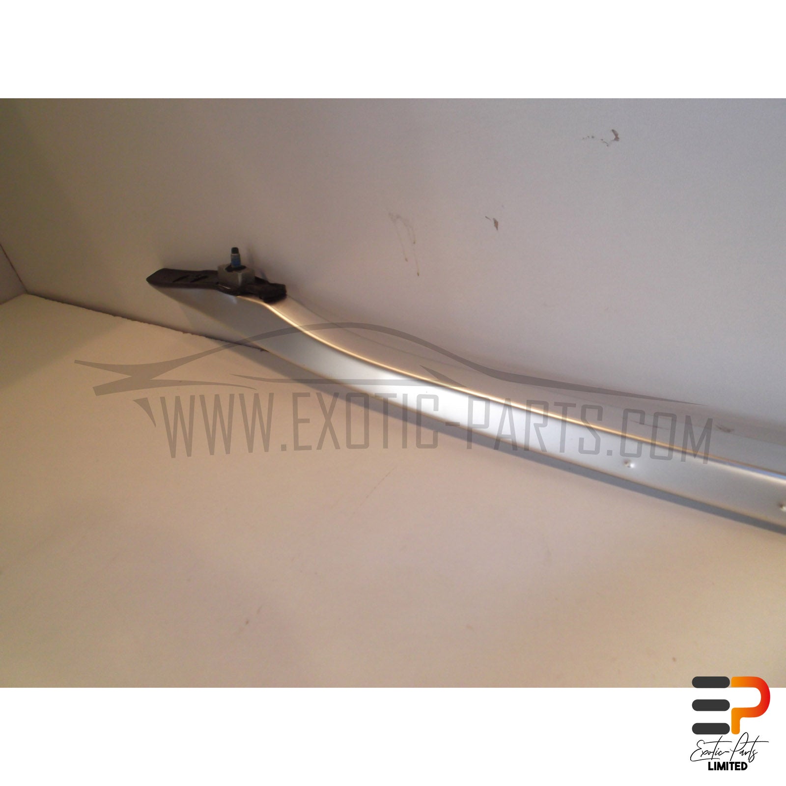 Audi RS4 Avant Roof Rails 8E9860021J 3Q7 Left picture 5