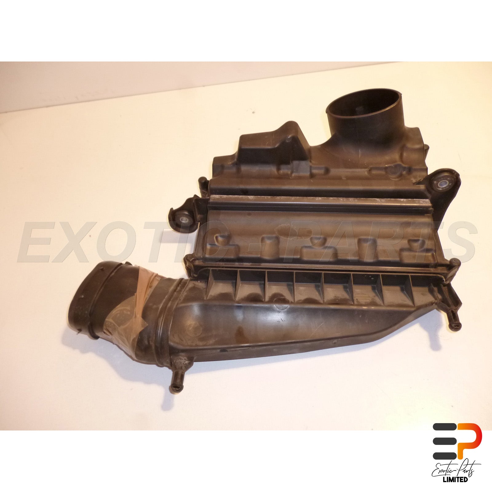 Mercedes Benz E320 T CDI Avantgarde W211 Air Filter Box picture 5