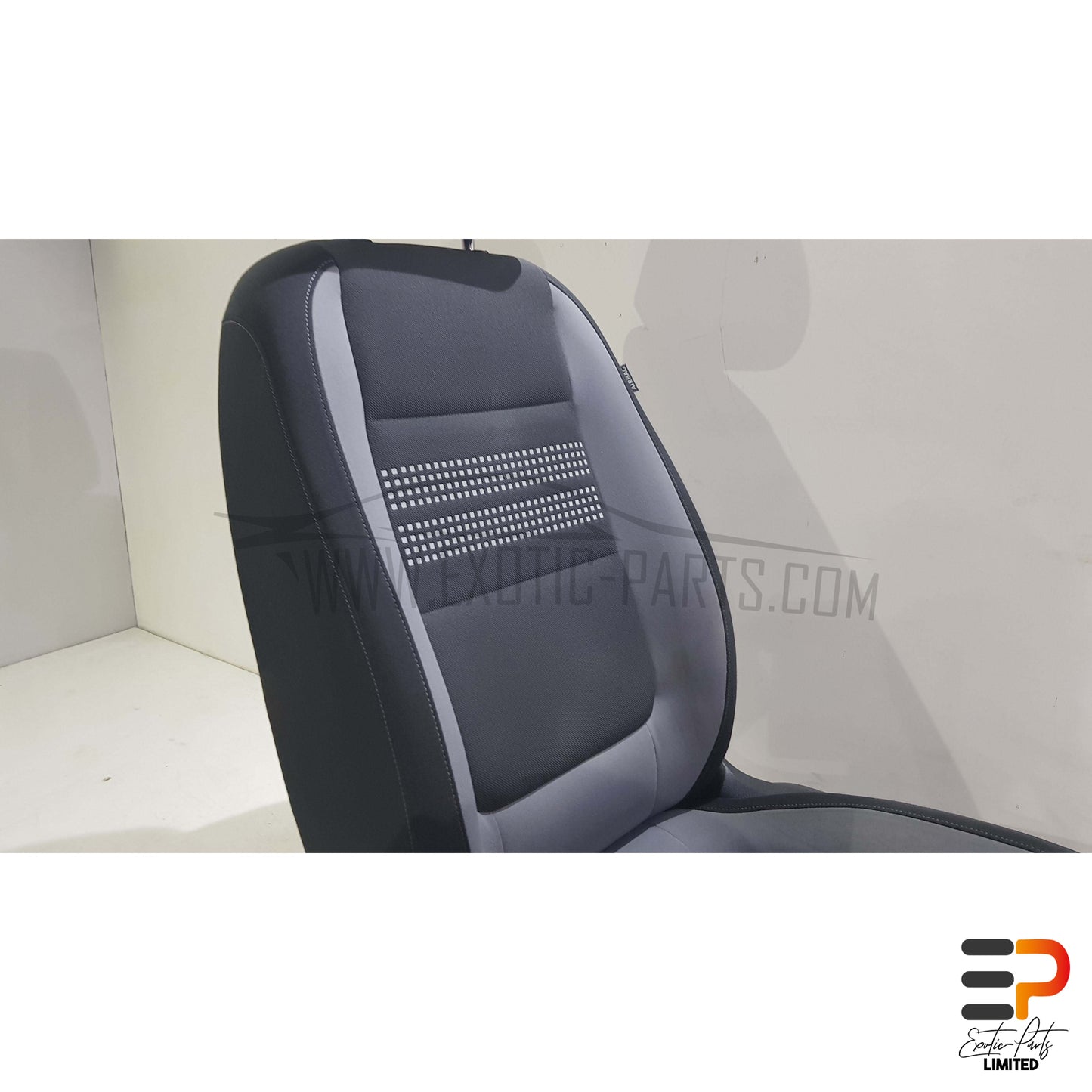 VW Golf VI Mk6 Plus 1.4 TSI DSG Driver Seat Cloth Black / Grey Front Left picture 6