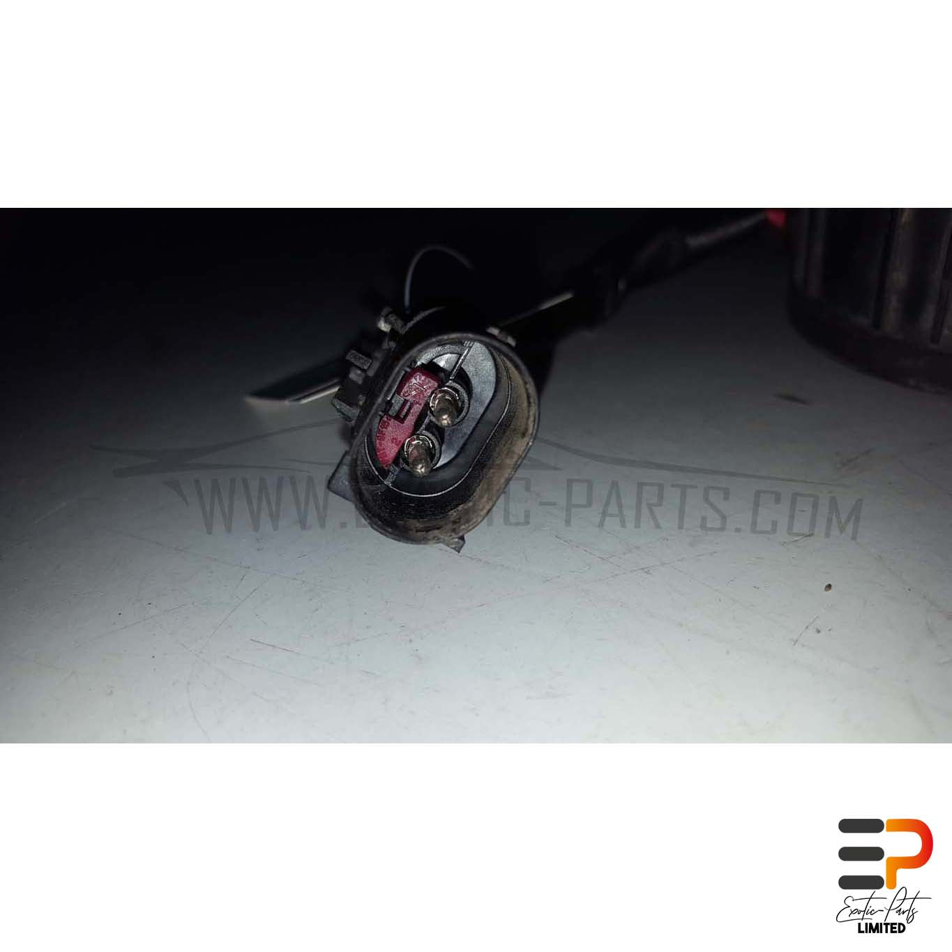 BMW E63 M6 S85 Coupe Air Pump 11.72-7571589 picture 8