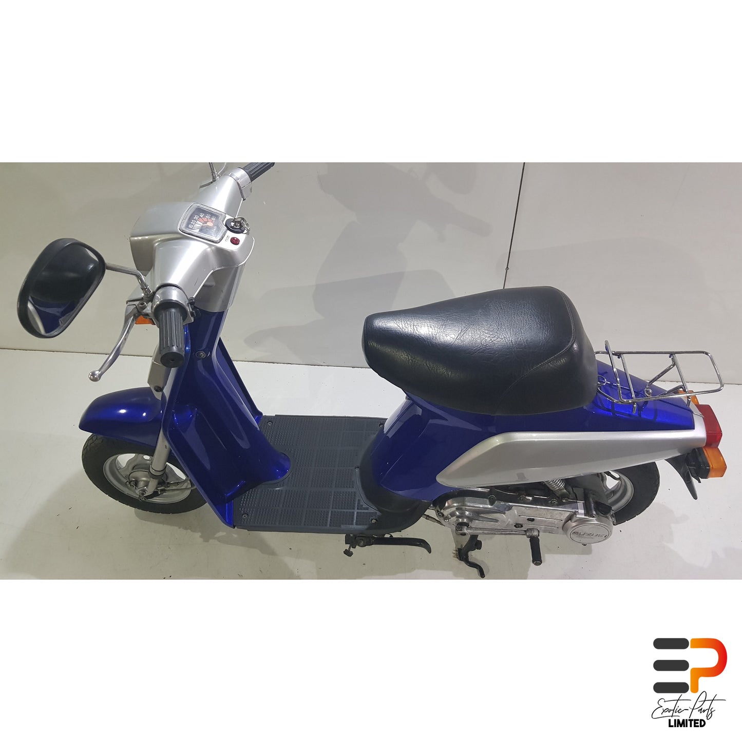 Rarity Classic Moped *** Suzuki Bara *** Movie Star By Jean-Claude Van Damme picture 19